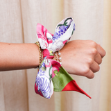 Sassy Santa Scarflett