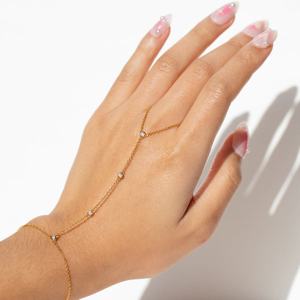 Paradise Hand Chain – Hey Love